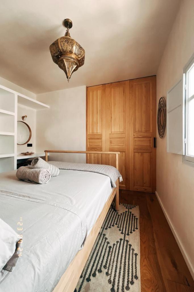 Appartement Casa Perla Blanca - A Hidden Gem In The Old Town à Tarifa Extérieur photo