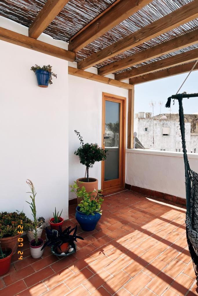 Appartement Casa Perla Blanca - A Hidden Gem In The Old Town à Tarifa Extérieur photo